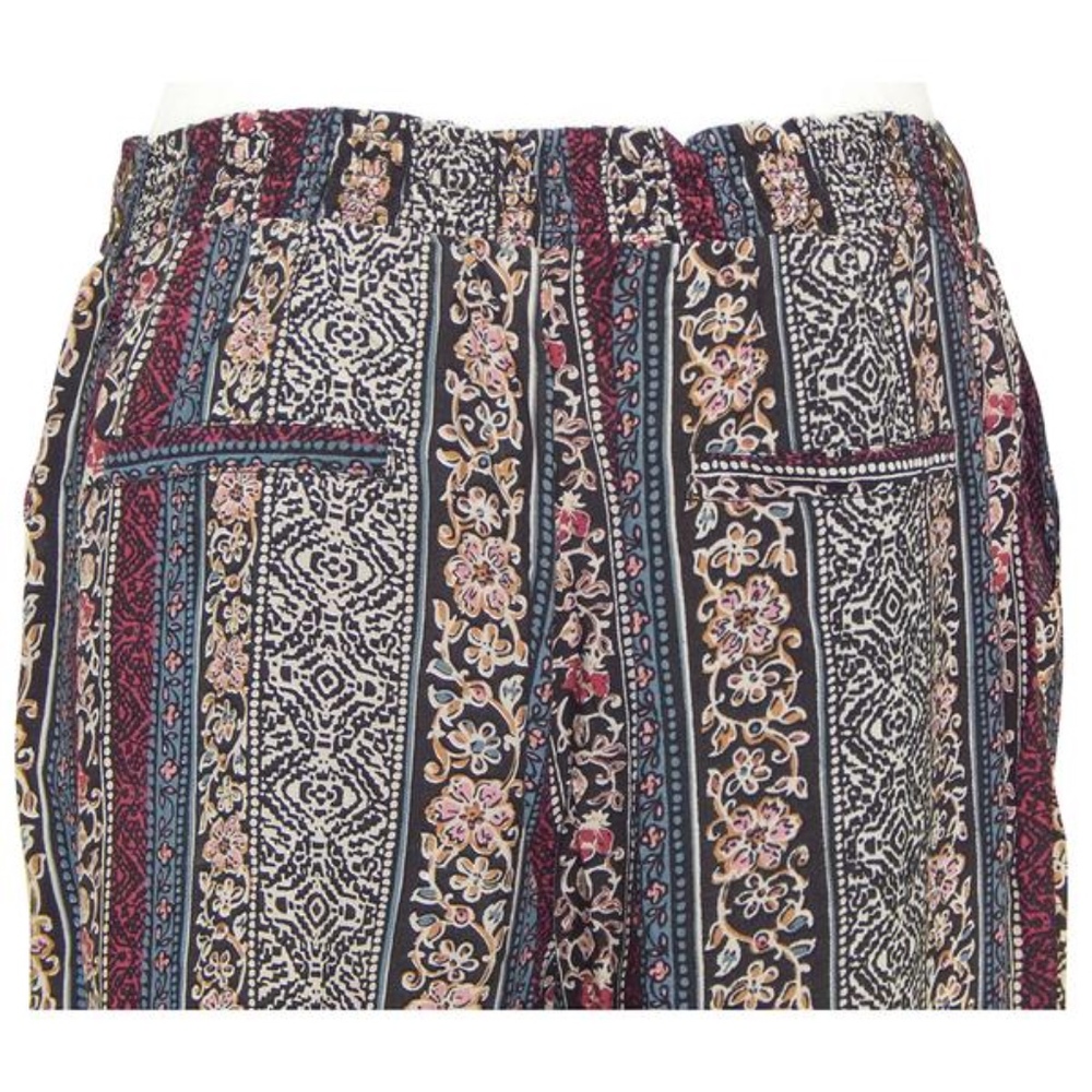 *ONE LEFT** Loose Fitting Boho Inspired Pants - Picture 4 of 4